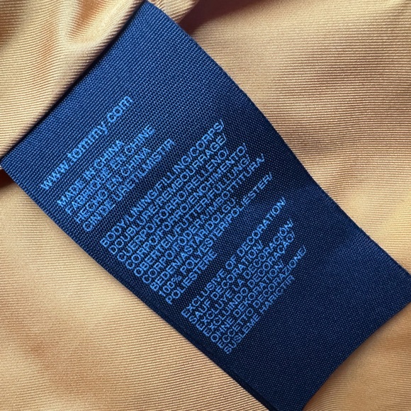 Tommy Hilfiger Chevron Down Puffer Vest - Picture 6 of 8